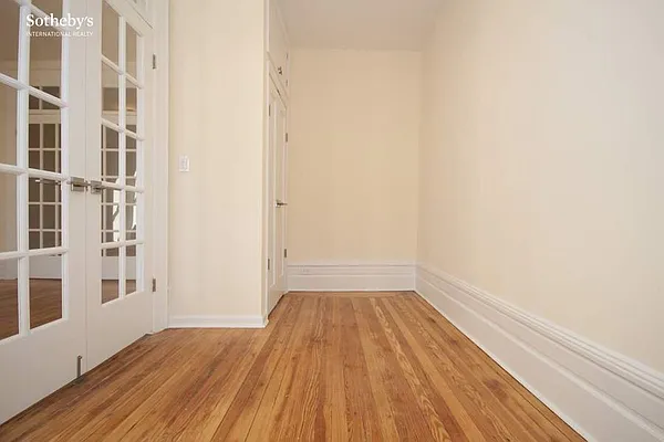 Rented by Sotheby's International Realty | media 10