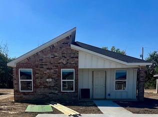 721 Elm St, Seminole, OK 74868
