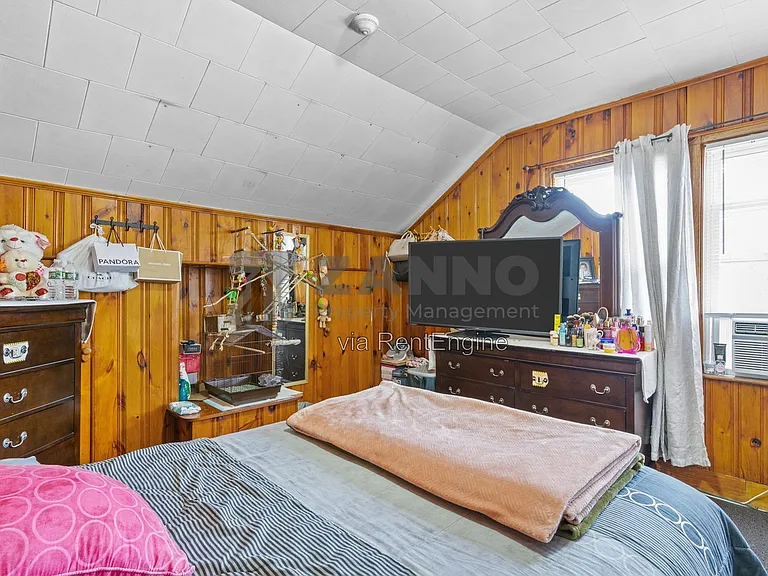 121 Farmington Ave #3 — Photo 22