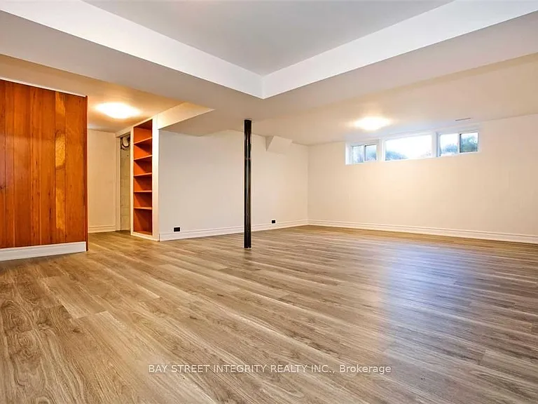 60 Hesketh Ct — Photo 18