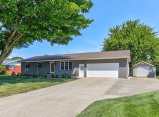 1375 Wilson Rd, Saint Joseph, MI 49085