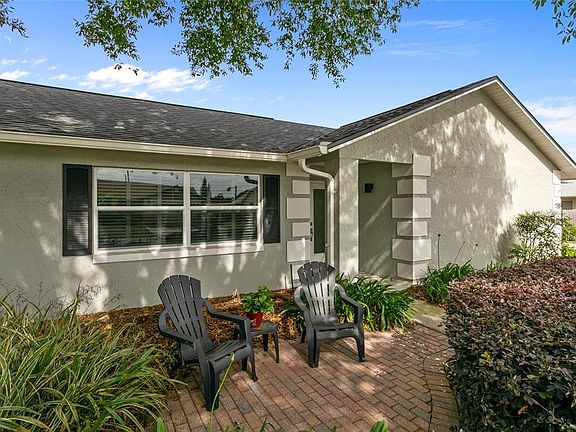 2nd image of 1789 Willa Cir