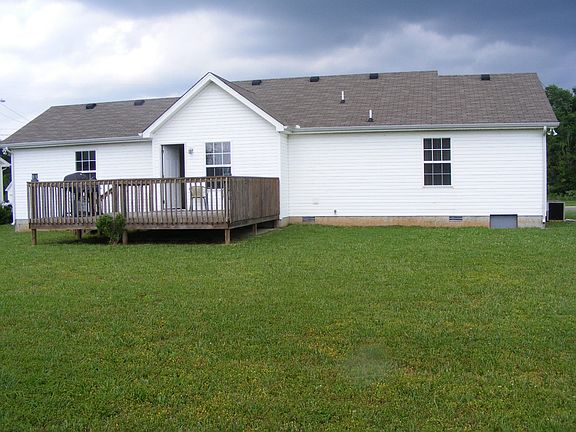 Nice level back yard and oversized deck.