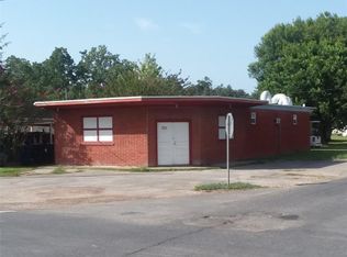 701 E 6th St, Sweeny, TX 77480