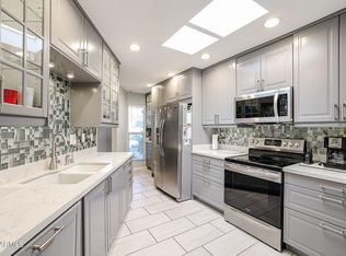 10871 W Buccaneer Dr, Sun City, AZ 85351