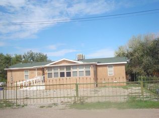 111 Country Ct, Bernalillo, NM 87004