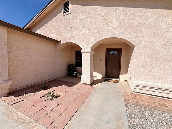 4th image of 9588 E 38th Ln