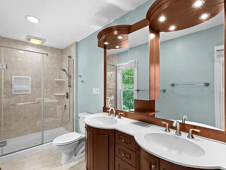 12545 Browns Ferry Rd — Photo 23