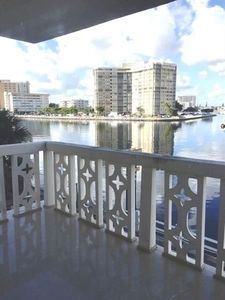 1817 S Ocean Dr APT 221, Hallandale Beach, FL, 33009