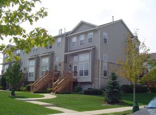 641 W Georgian Ct, Addison, IL 60101