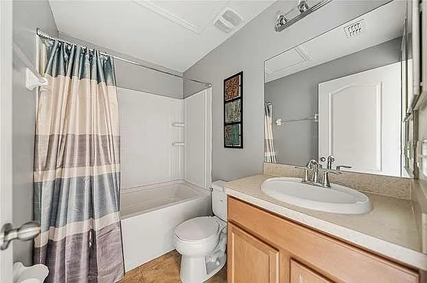 4060 Winding Vine Dr — Photo 158