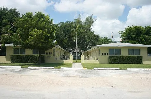 7410 SW 59th Pl #F