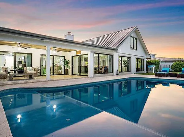 124 Fairview E, Tequesta, FL 33469