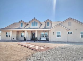 8443 Macron St, Oak Hills, CA 92344