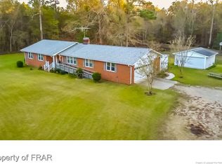 1862 Cedar Creek Rd, Fayetteville, NC 28312