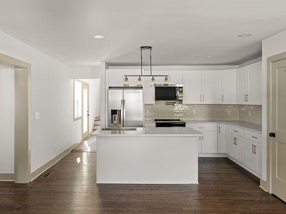 5th image of 500 Lanier Dr