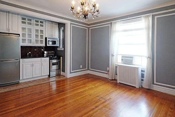 Rented by CG Realty | media 18