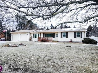 802 Angeline St, Saint Libory, NE 68872