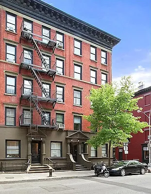 Rented by LJ Sloane Management | media 14