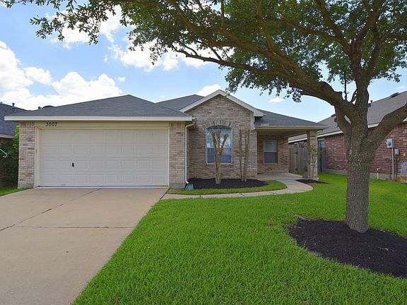 2nd image of 3007 Sunset Landing Dr