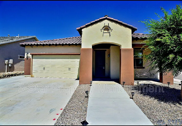 2200 Willie Mier St — Photo 3