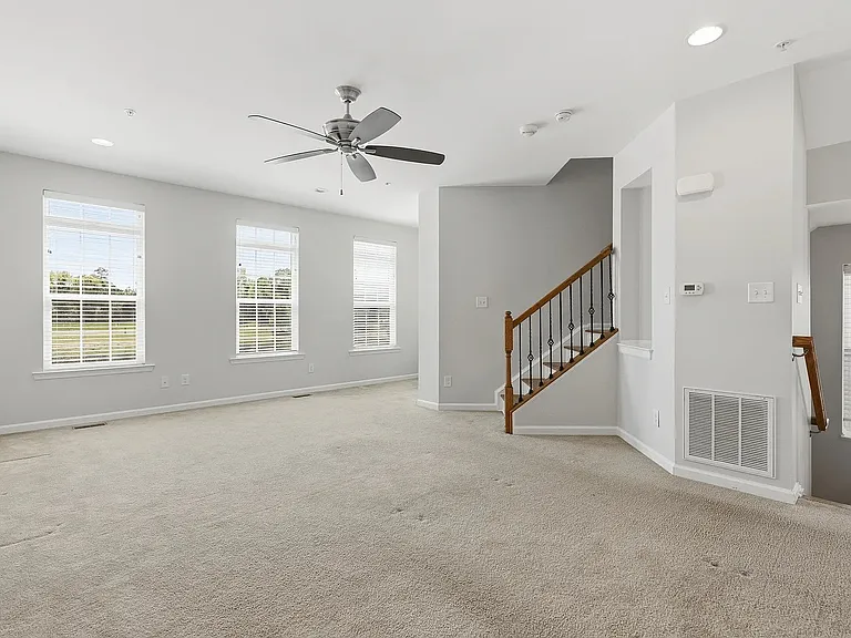 232 Geese Lndg — Photo 18