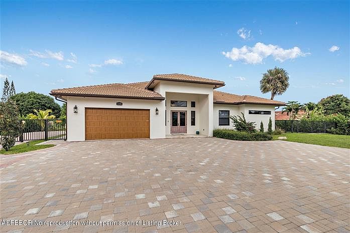 1st image of 2295 Bermuda Dr
