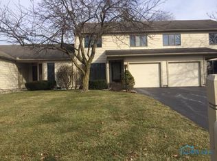 6 Gatewood Dr, Waterville, OH 43566