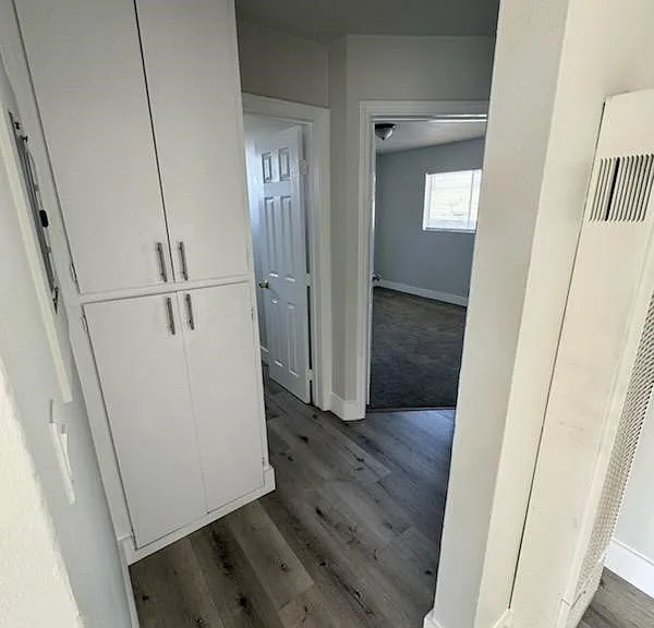 600 N Rose Ave #B — Photo 4