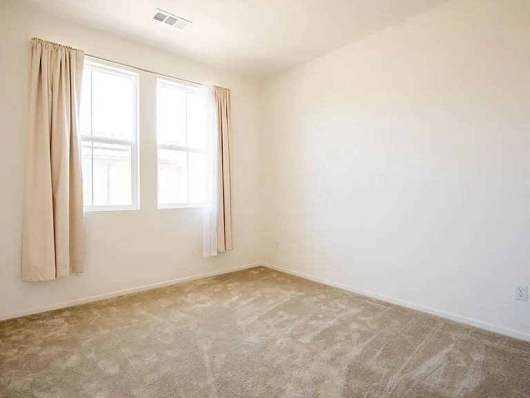 516 Avenida Centro #106 — Photo 9