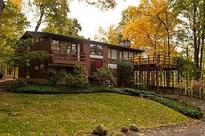 1st image of 39 Cottontail Lane