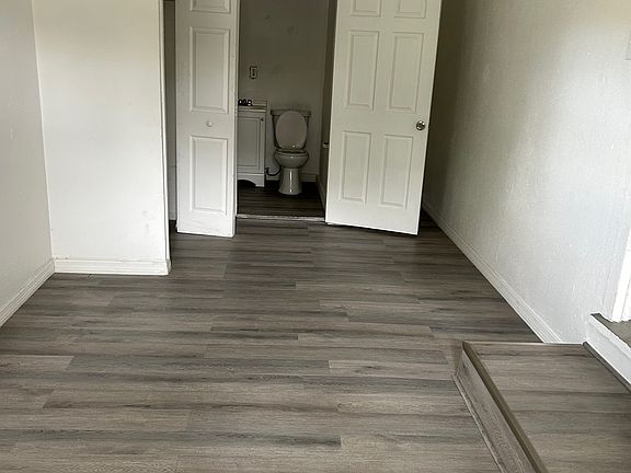 4th image of 4628 17th Ave S