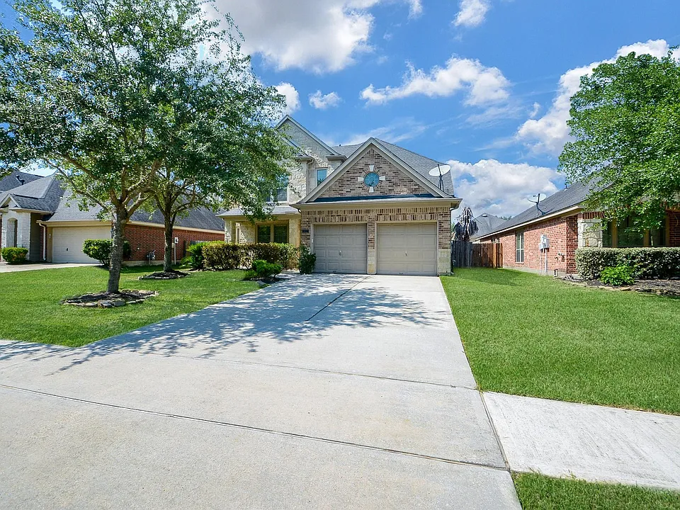 13027 Sweetgum Shores Dr
