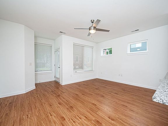 5th image of 115 W 13th St Unit A