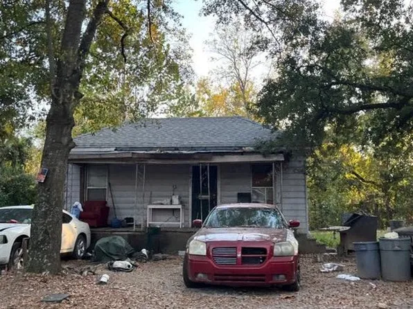 2935 Woodford St, Shreveport, LA 71108