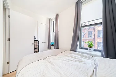 Rented by Living New York