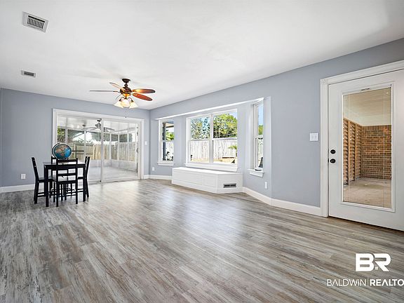 5th image of 7180 Belle Chase Dr