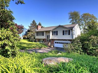 69 Ipswitch Rd, Bristol, CT 06010