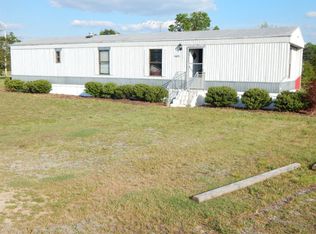 1605 Three Bridges Rd, Roanoke Rapids, NC 27870