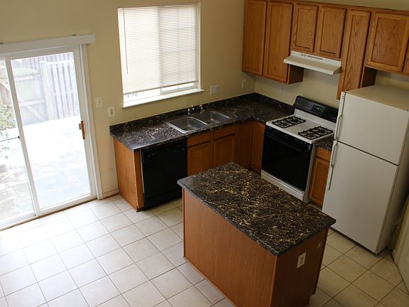 3rd image of 2422 Corn Crib Ct