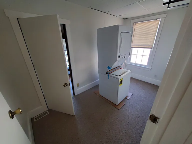 658 Grand St #101 — Photo 12