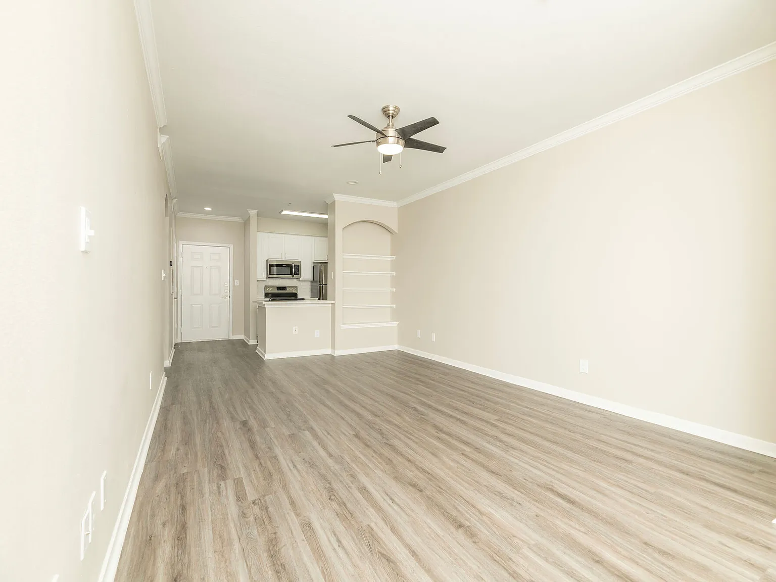 2800 Tranquility — Photo 4