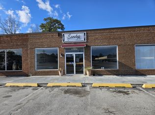 1000 E Main St #1004, Havelock, NC 28532