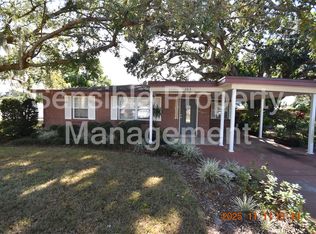 205 Garland Ave, Seffner, FL 33584