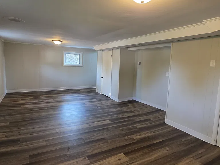 1439 S Highland Ave — Photo 13