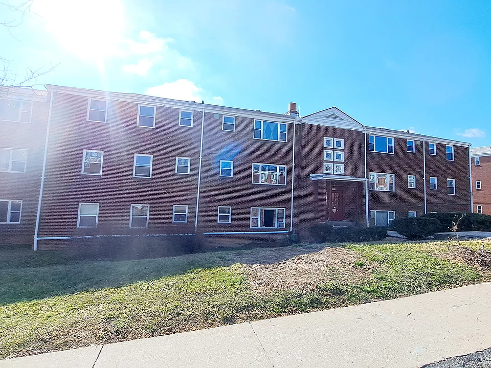 1680 Skyline Dr #11