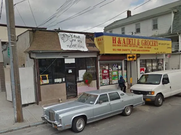 11230 Rockaway Beach Blvd, Rockaway Park, NY 11694