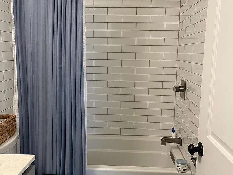 2547 Grays Ferry Ave #3 — Photo 22