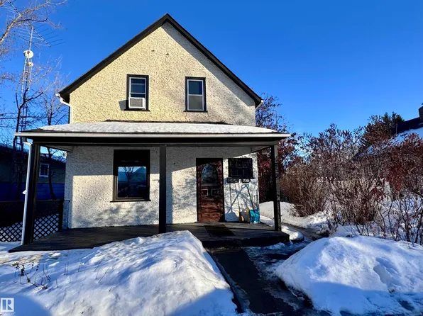 4433 49a St, Vegreville, AB T9C 1A6