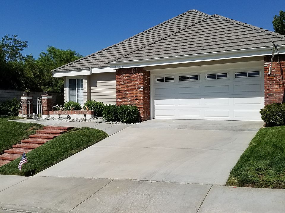1st image of 26378 Woodlark Ln